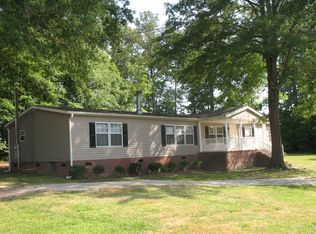 222 Branch Hill Rd, Chappells, SC 29037