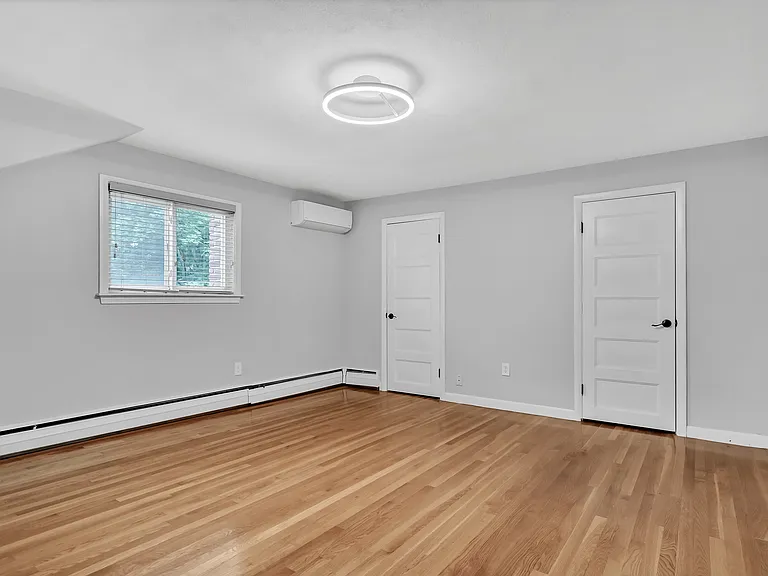 31 Park Cir — Photo 5