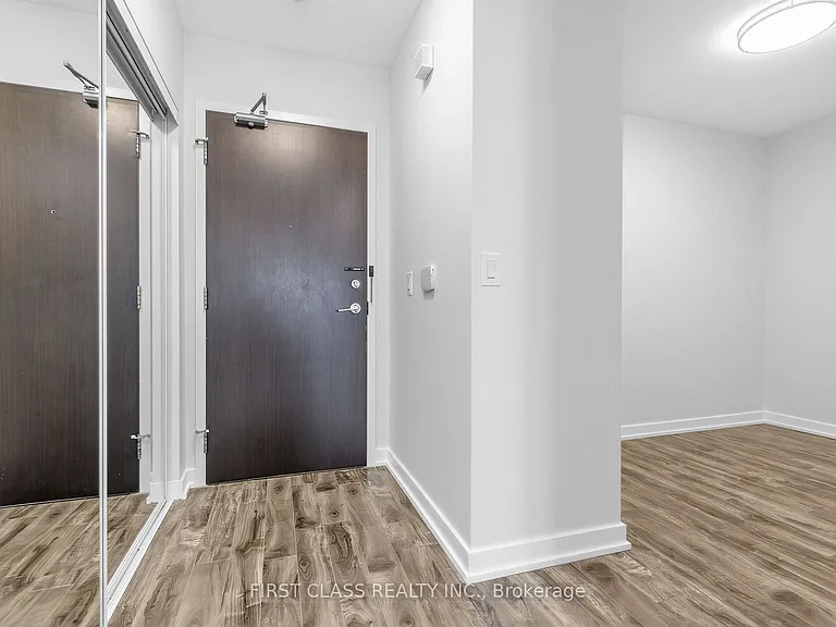 38 Dan Leckie Way #715 — Photo 2