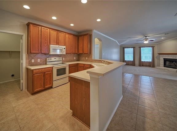3rd image of 18720 Jana Patrice Dr