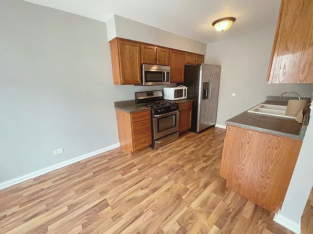 195 Thomas Ct #D — Photo 7