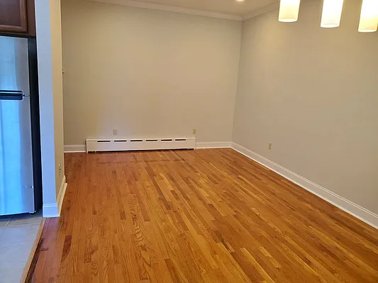 Rented by Hudson Exclusive Inc | media 6