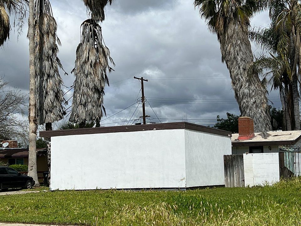 2nd image of 20447 Moberly Pl