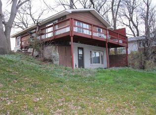 2510 Crystal Cove Rd, Madison Lake, MN 56063