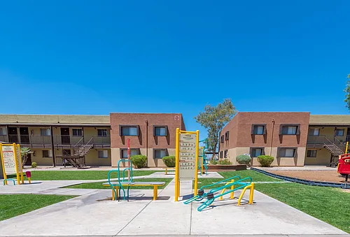 Santa Cruz Apartments Photo 1
