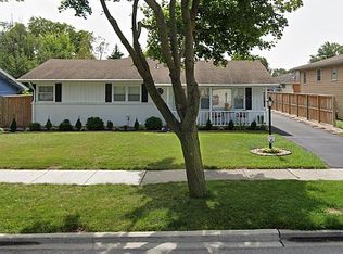 9723 W 58th St, Countryside, IL 60525