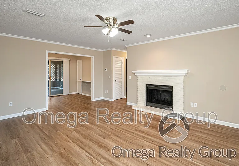 109 Rambling Way — Photo 8