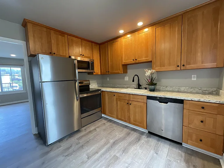 130 Magnolia Ave — Photo 31