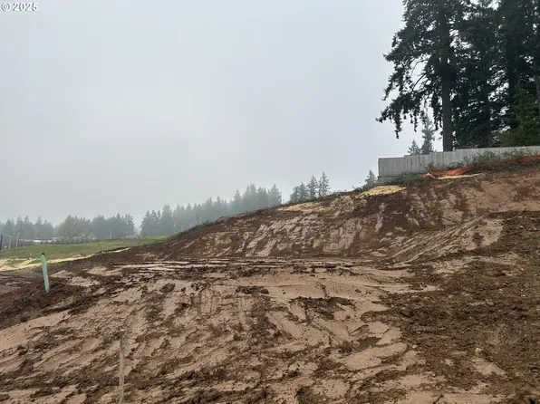 16084 Serres Farms Way #52, Oregon City, OR 97045