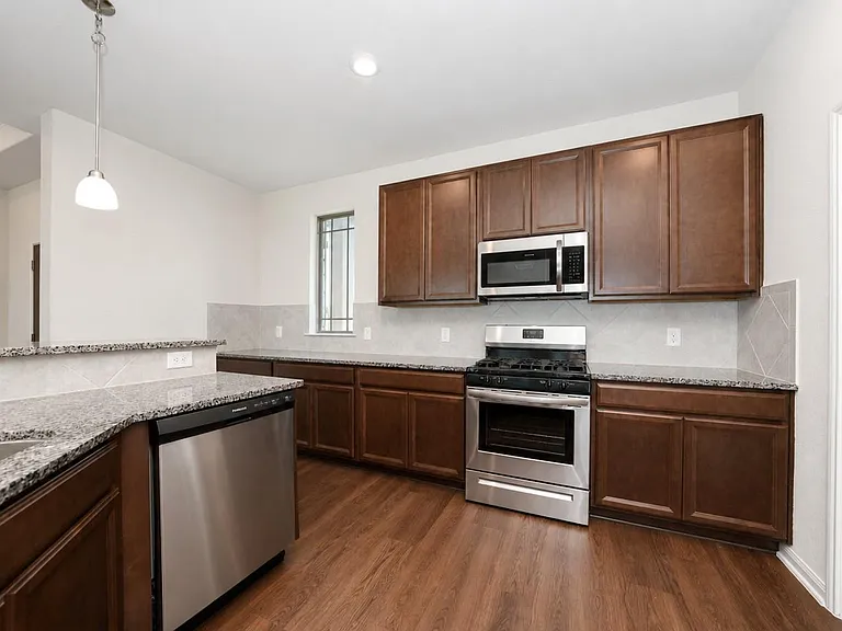 8007 Lehman Rd — Photo 22