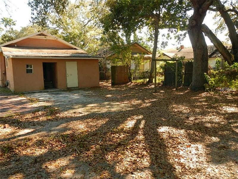 2nd image of 17-260 Ipuaiwaha St
