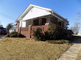 3011 W English Rd, High Point, NC 27262