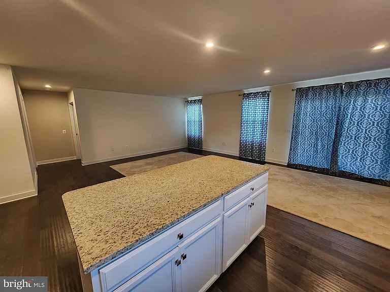 771 Switchgrass Ct — Photo 5