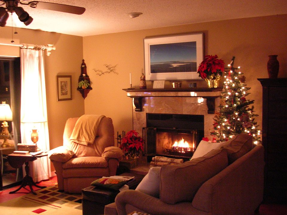 1st image of 144 Cranes Lake Dr