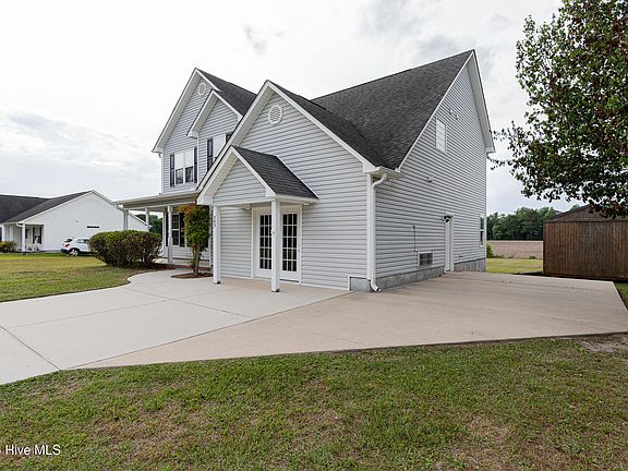 3rd image of 383 Francktown Road