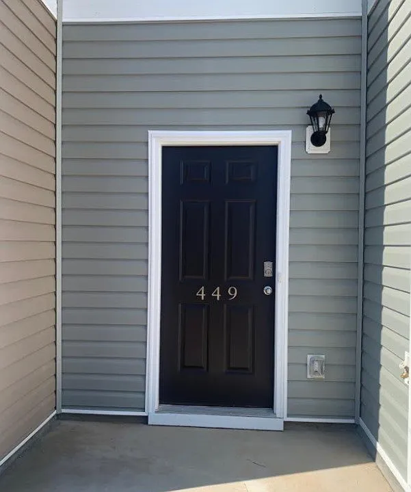 3 bed, 2.5 bath, 1430 sqft, $1,750 — Photo 3