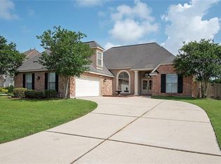 105 Cypress Lakes Dr, Slidell, LA 70458