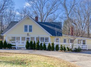 97 Knowlton Hill Rd, Mansfield, CT 06268