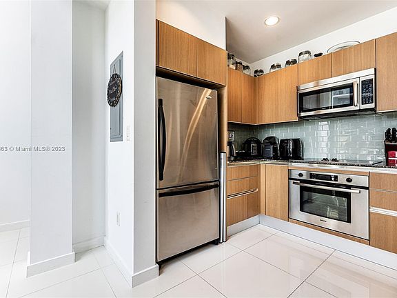 5th image of 1050 Brickell Ave APT 3416