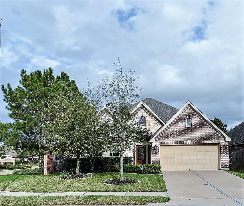 1st image of 3001 Meadows Pond Ln