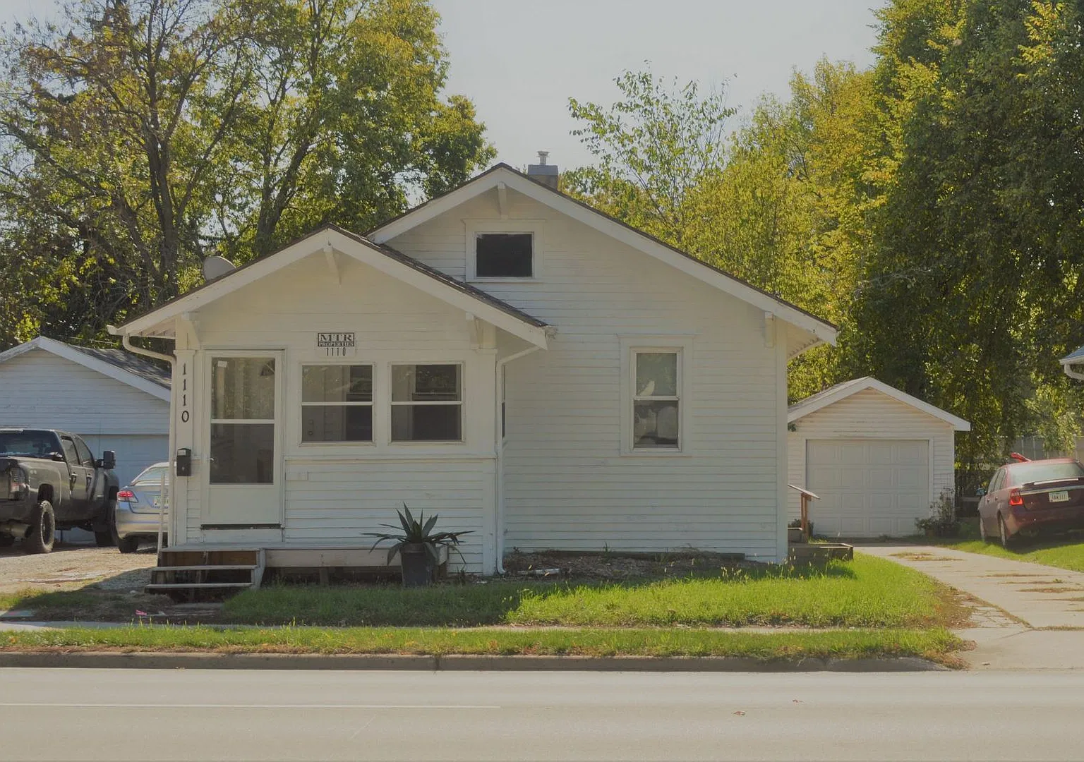 1110 Lincoln Way — Photo 1