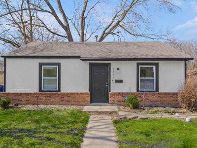 5436 College Ave, Kansas City, MO, 64130