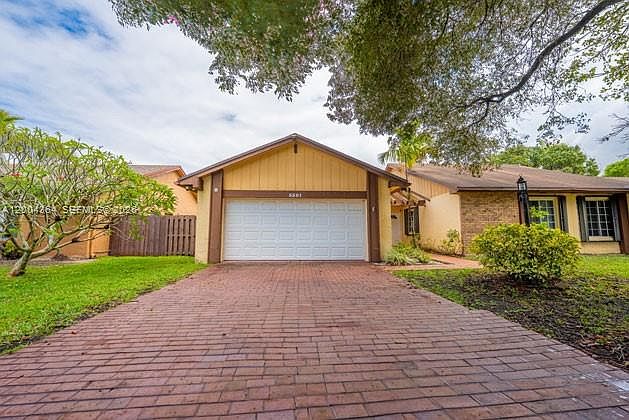 1st image of 5501 SW 147th Pl