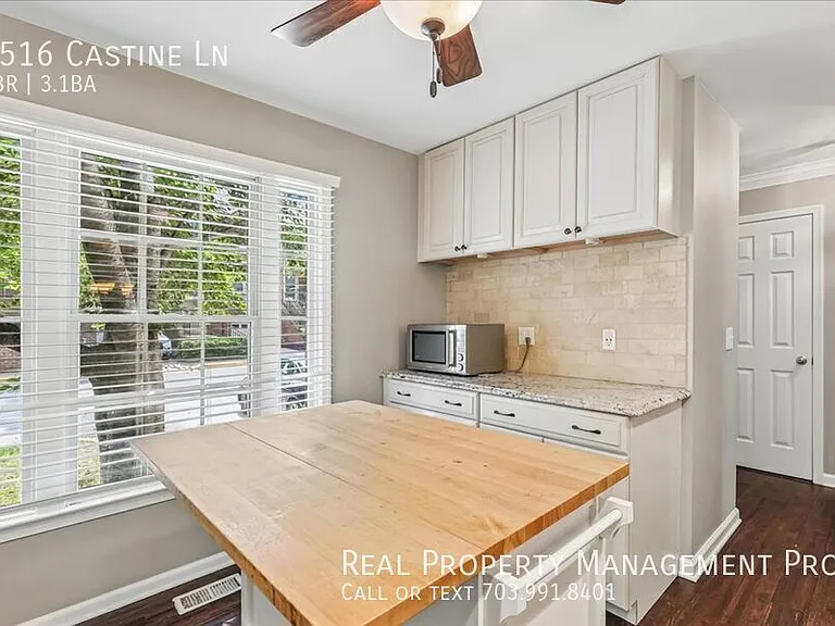 6516 Castine Ln — Photo 9