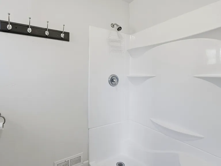 4739 E Julie Dr — Photo 12