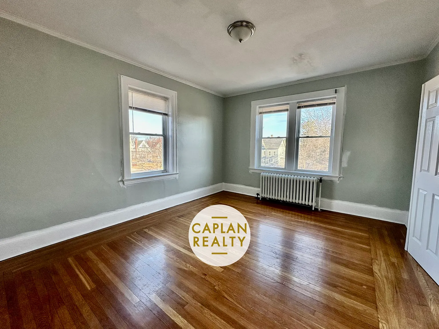 3 bed, 1300 sqft, $2,495 — Photo 4