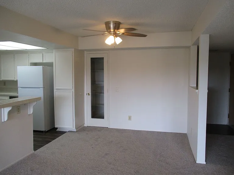 5885 El Cajon Blvd #316 — Photo 3