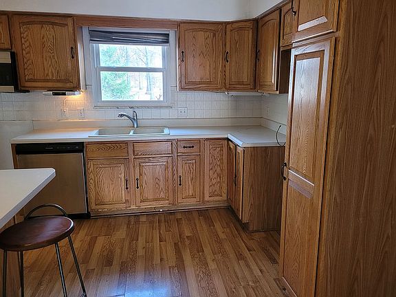 3rd image of 5420 Sugarmaple Ln