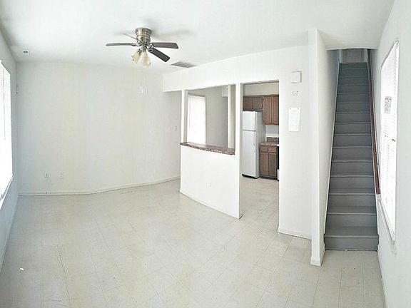 2nd image of 1330 W 42nd St
