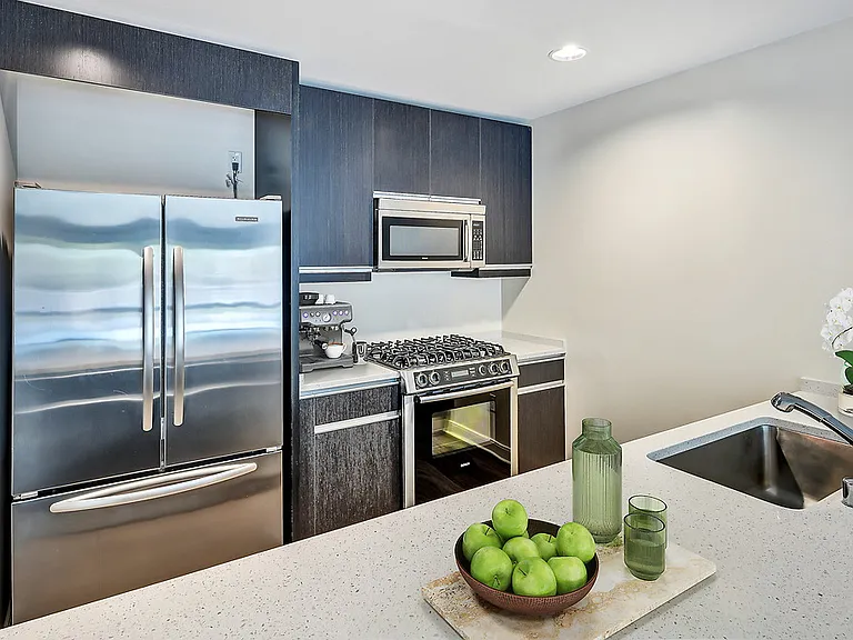 360 Residences — Photo 7