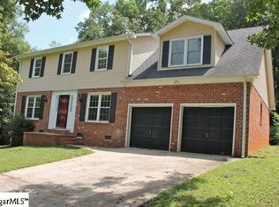 113 Cobblestone Rd, Greenville, SC 29615