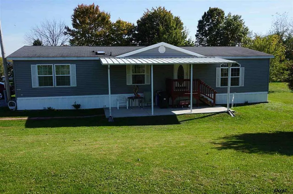 248 Westwood Dr photo 1