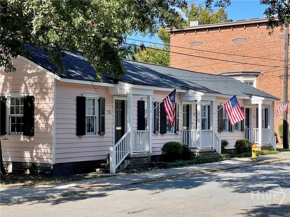 215 W Taylor St, Savannah, GA