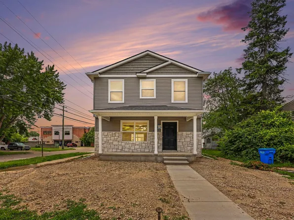 27305 Groveland St, Madison Heights, MI 48071