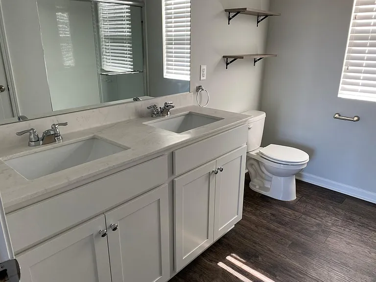 1024 Lonergan Cir — Photo 5