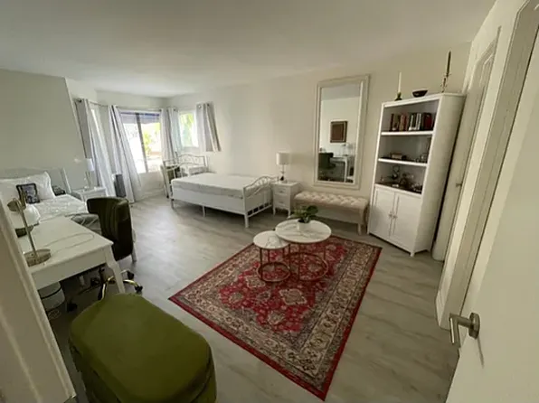 8338 Regents Rd Unit 2O, San Diego, CA 92122