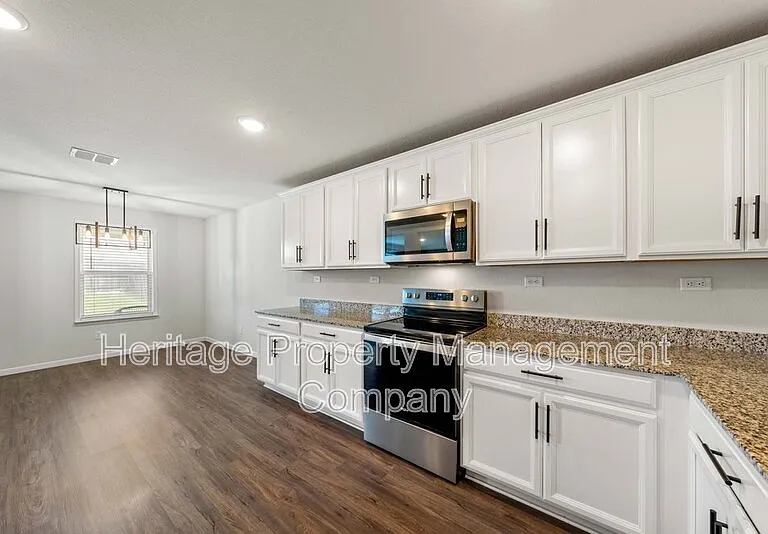 6231 Antares — Photo 15
