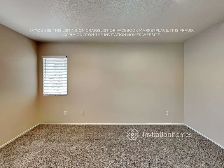 1454 Haddington Dr — Photo 9