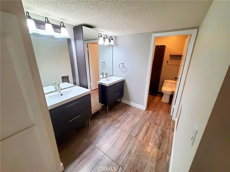 86 S Sierra Madre Blvd #6 — Photo 21