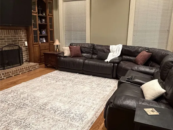 12881 Winding Oak, Lindale, TX 75771