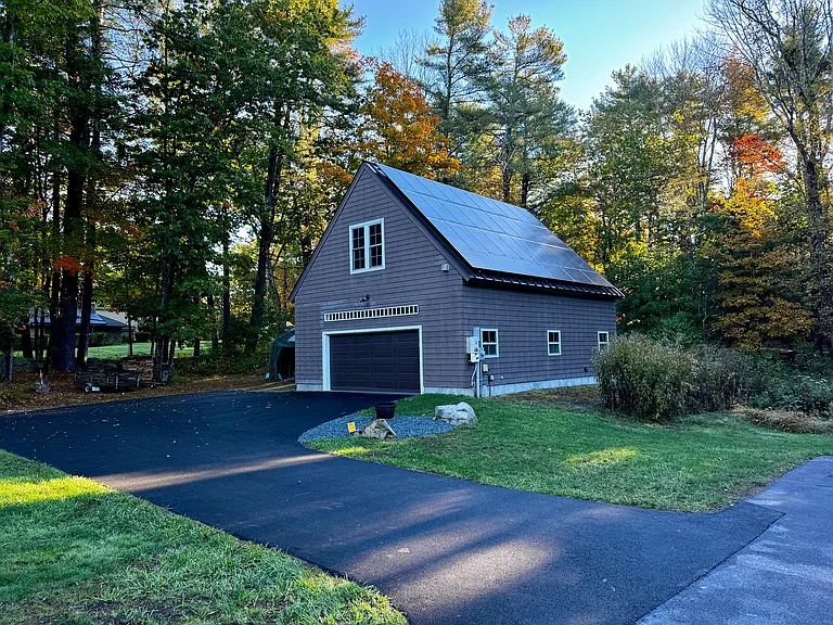 21 Durham Point Rd #A — Photo 2