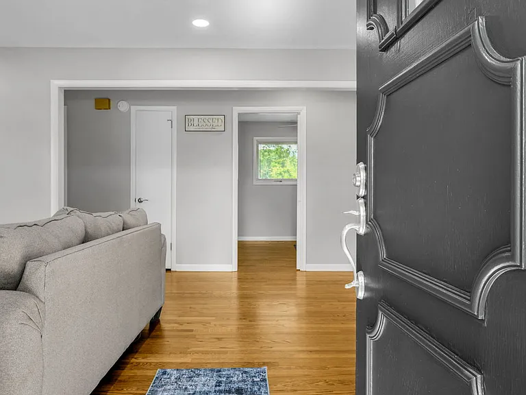 518 Twin Oak Dr — Photo 11