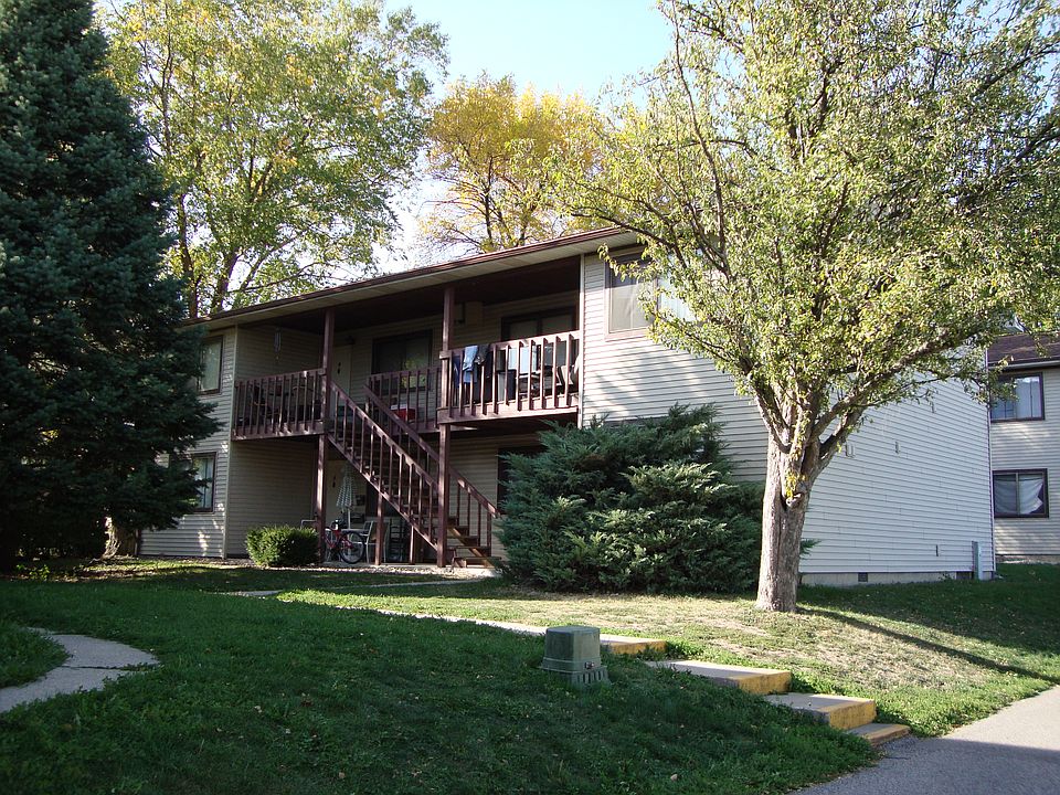 1st image of 301 N College St #D