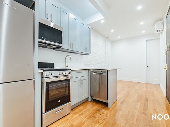 2nd image of 307 Troutman St #1A