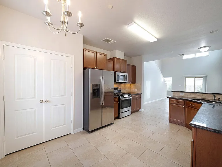 1620 Bryant Dr #2104-1 — Photo 6