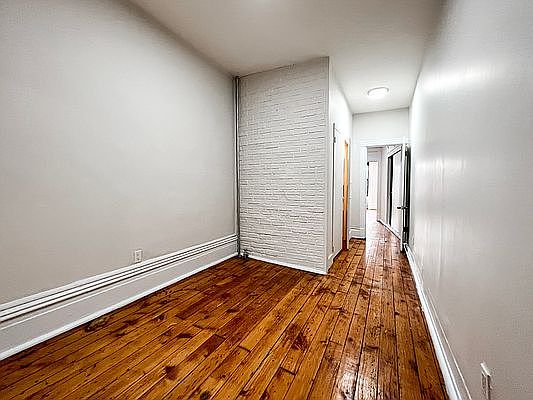 5th image of 689 9th Ave APT 4S